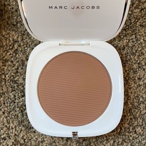 Marc Jacobs O!MEGA Bronze
